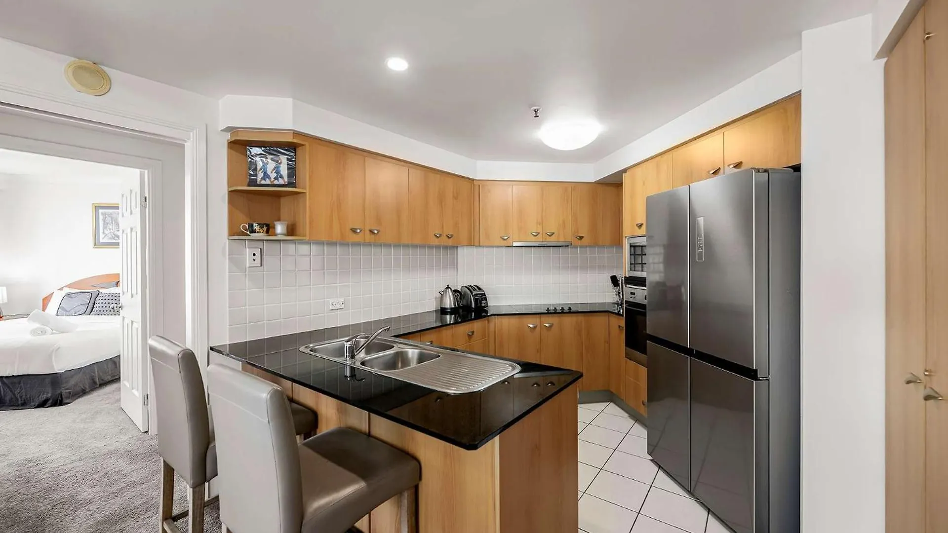Oceanview Apartment In Resort Complex Gold Coast